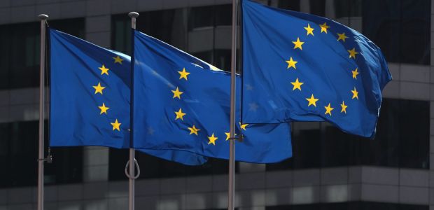 Ξεκινά η “επιδρομή” της Ε.Ε στην αγορά των πράσινων ομολόγων